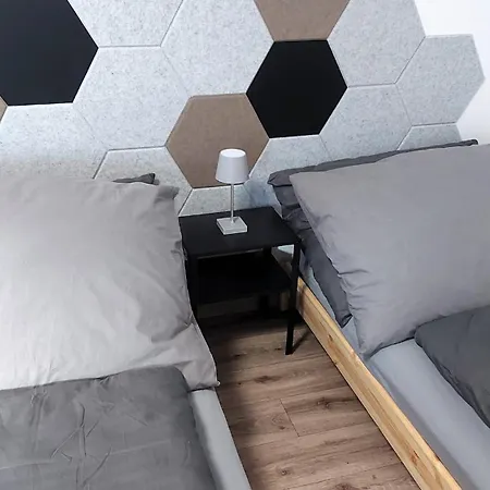 Apartmán Pretty Private U Labe, Self-service Check-in 24 L 7 Neratovice
